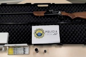 La Policía Local de Burriana incorpora un rifle anestésico entre su 'armamento'