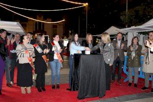 La Navidad arranca en Almassora con la feria comercial