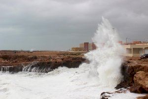 Rachas de más de 150 km/h, sensación térmica de -10ºC y las primeras 'arabogues': así llega el frío polar a la Comunitat Valenciana