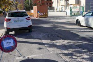 Benidorm retoma los trabajos en la avenida Montecarlo tras el acto de comprobación y medición de obra pública con la anterior empresa