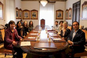 La Diputació de Castelló beca la formació de quatre estudiants universitàries en l'Institut d'Aqüicultura Torre de la Sal