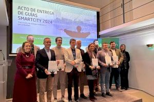 La Diputació de València y AVAESEN entregan la guía Smart City a nueve nuevos municipios valencianos