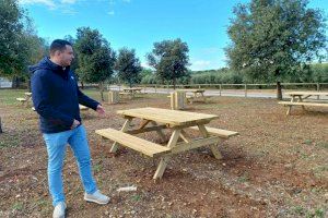 Benicarló estrena una nova zona recreativa al costat de l’aljub de la Fossa del Pastor