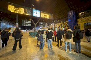 VÍDEO | Las líneas C1 y C2 de Cercanías en Valencia ya están operativas: así han llegado los primeros trenes