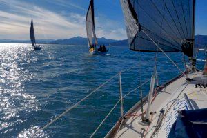 El Sisters III gana la regata disputada en la bahía de Cullera