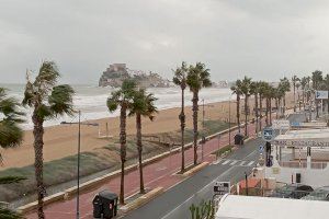 Menú meteorológico prenavideño a 24 grados y un vendaval de avisos por viento: así será el desapacible jueves en la Comunitat Valenciana