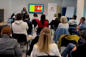 Villajoyosa celebra el Día Internacional del Migrante con un encuentro con residentes extranjeros en el municipio