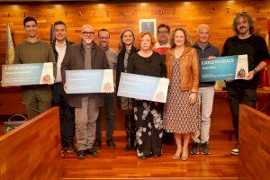 Torrent entrega los premios literarios de la I edición ‘Jocs Florals. Torrent Gran Ciutat’