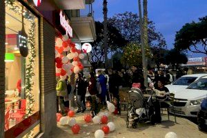 Telepizza abre sus puertas en Massanassa y Paiporta después de la DANA: reparten porciones de pizza a todos los vecinos