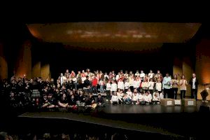 Alaquàs celebra el festival escolar de nadalenques