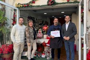 Paterna premia a los tres escaparates navideños “más guapos” del comercio local