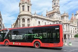 València comprarà 145 autobusos elèctrics: L'EMT i el Banc Europeu d'Inversions signen el préstec de 69 milions