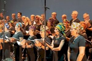 Quart de Poblet celebra la 17 edició del concert 'Nadales Solidaries' del Orfeó Veus Ajuntes