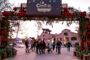 Comienza la magia navideña en La Central: una feria para disfrutar en familia en el corazón de Valencia