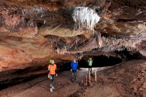 INOCENTADA | Inesperado suceso en la Vall d’Uixó: las Coves de Sant Josep desaparecen del mapa acuático