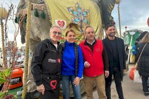 Camarero participa en la Cabalgata Solidaria que recorre el Camí Reial de l’Horta Sud de Valencia