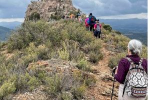 Más de mil personas recorren 23 rutas guiadas y 200 kilómetros señalizados con la iniciativa 'Caminando con la Diputación'