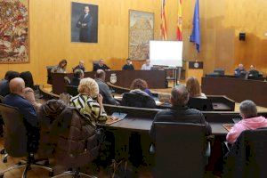 Benidorm avanza en la elaboración de los pliegos del estacionamiento regulado y el servicio de préstamo de bicicletas