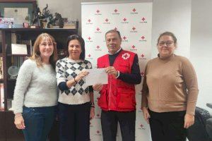 El Mercadillo Solidario Navideño recauda 700 euros para los afectados por las inundaciones de la DANA