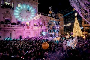 Castelló celebra un Nadal històric amb més de 60.000 persones en la Cavalcada de Reis