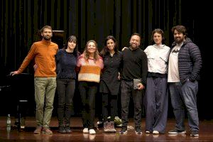 De dreta a esquerra de la foto: Den Budnik (pianista repertorista), Patrícia Soriano, Ilona Mataradze, Andrea Font , Mario Guiot Tenorio, Constança Pinter i Abel Nicolae