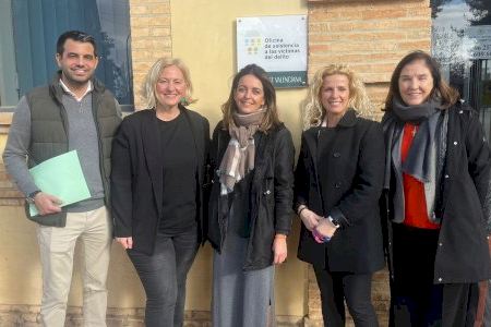 Núria Martínez visita Utiel i Requena per valorar el treball dels jutjats i les Oficines d'Assistència a les Víctimes