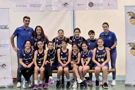 El Club Esportiu Bàsquet Puçol presenta los 190 alumnos de su escuela