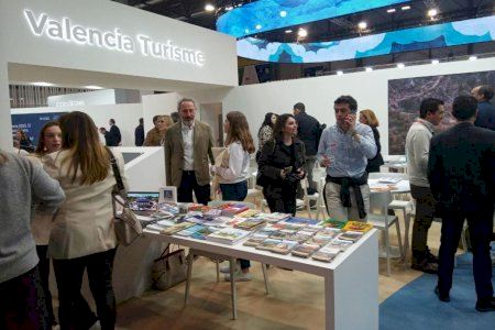 “Utiel en tu Interior” presenta en FITUR su oferta turística adaptada y anima a los asistentes a descubrir la evolución del municipio