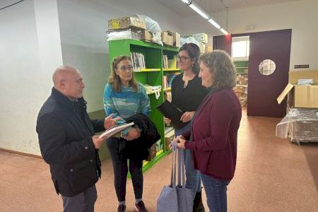 La Diputació recoge las necesidades de las bibliotecas de Aldaia, Algemesí y Paiporta que han sufrido daños en sus colecciones