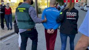 Una persecució policial de pel·lícula a Guardamar de Segura acaba destapant una xarxa criminal d'alunicers