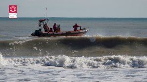 Els serveis d'emergències ho han buscat per terra, mar i aire fins a una profunditat de dues milles en paral·lel a la mar i també s'han rastrejat els espigons amb bussos de les platges de Burriana